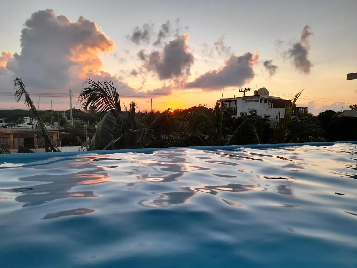 Rum i privatbostad Casa Linda Isla-Room Palmera-Shared Pool Isla Mujeres